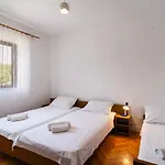 Ivope Apartment